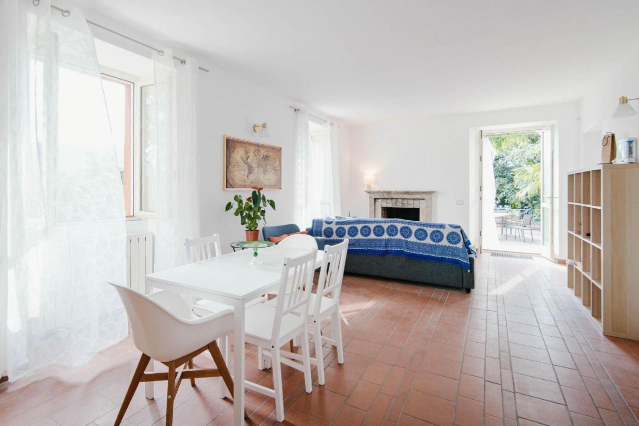 Villa Bertacchi - Inside And Out Como Exterior photo